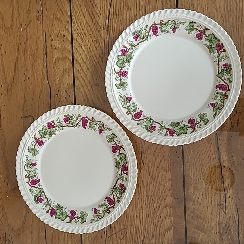 Harker Royal Gadroon "Vintage"   Bread & Butter Plates, Purple 🍇 Grape Pattern